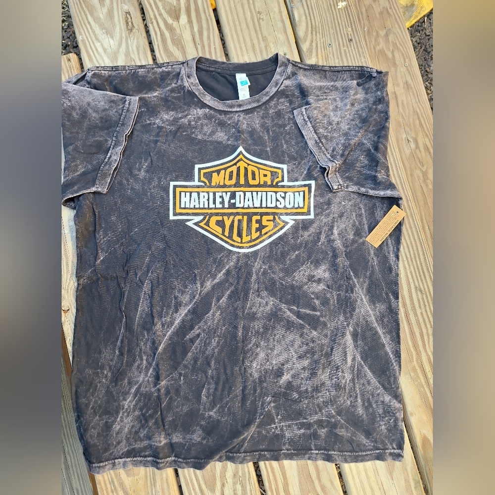 NEW Harley-Davidson Distressed Black T-Shirt with Logo
